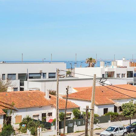 Sea View & Sundown, 150M From The Beach And Surf Spots Costa da Caparica Esterno foto