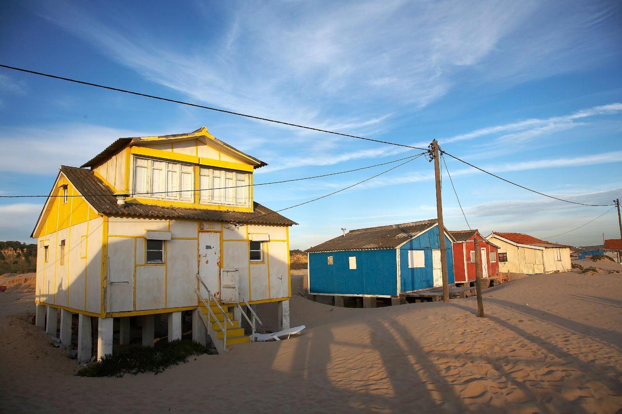 Sea View & Sundown, 150M From The Beach And Surf Spots Costa da Caparica Esterno foto