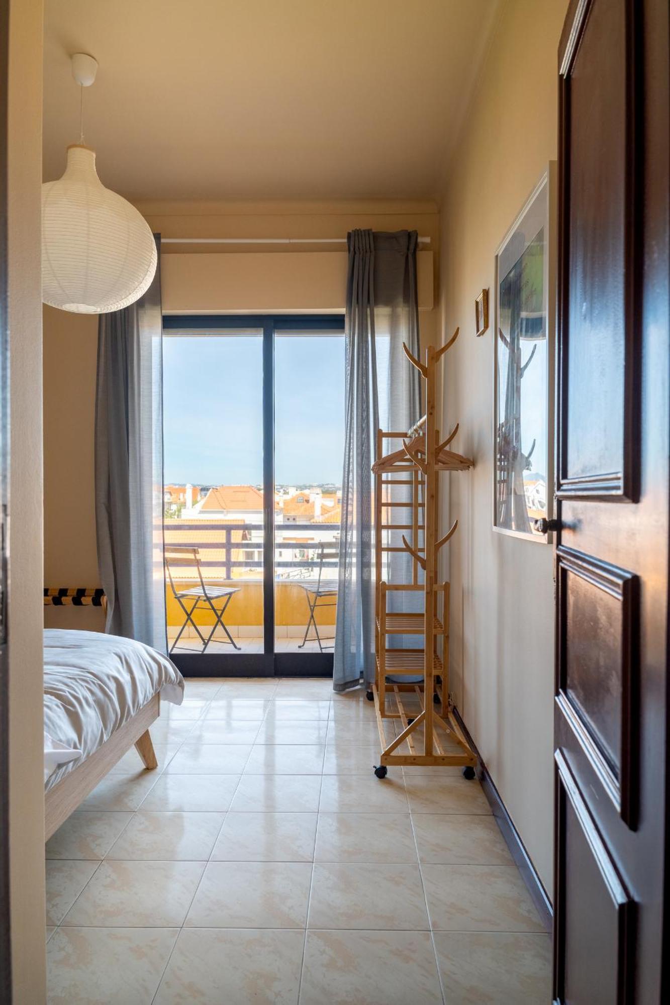 Sea View & Sundown, 150M From The Beach And Surf Spots Costa da Caparica Esterno foto