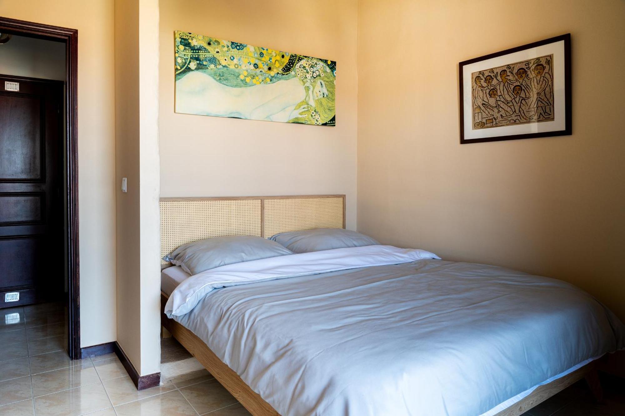 Sea View & Sundown, 150M From The Beach And Surf Spots Costa da Caparica Esterno foto
