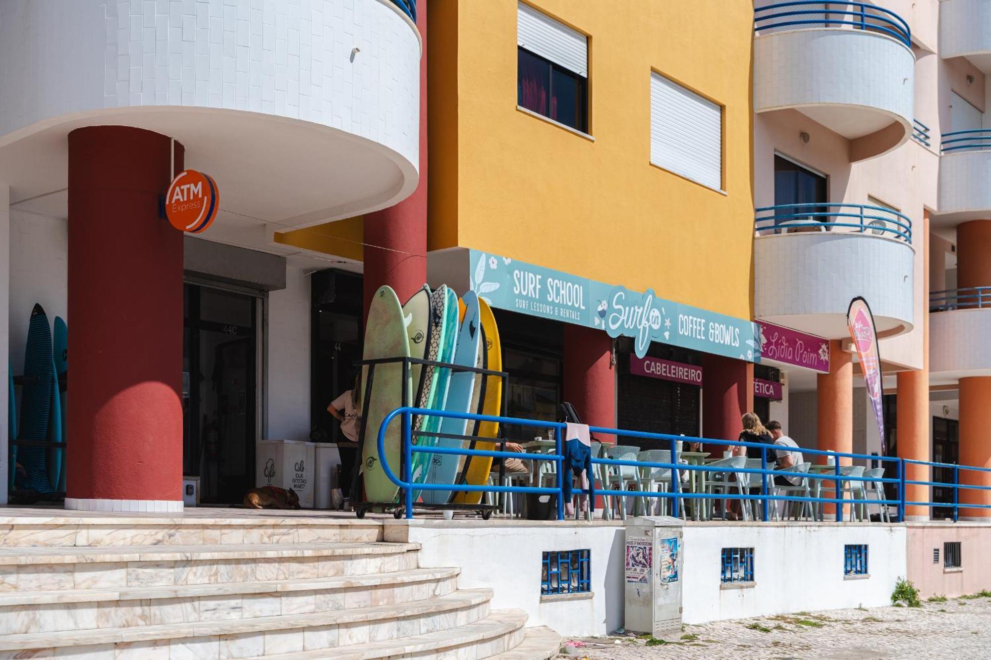 Sea View & Sundown, 150M From The Beach And Surf Spots Costa da Caparica Esterno foto